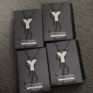 YSL Yves Saint Laurent discovery set